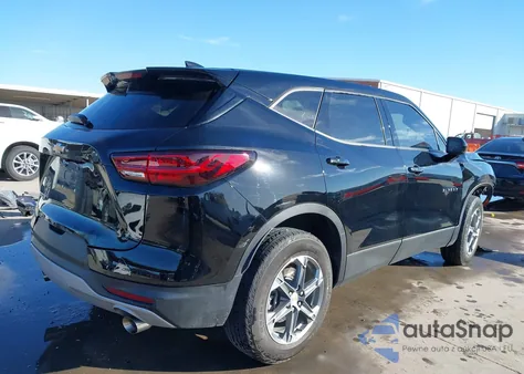 2023 Chevrolet Blazer Fwd 2Lt from USA, damaged, VIN 3GNKBCR46PS217699